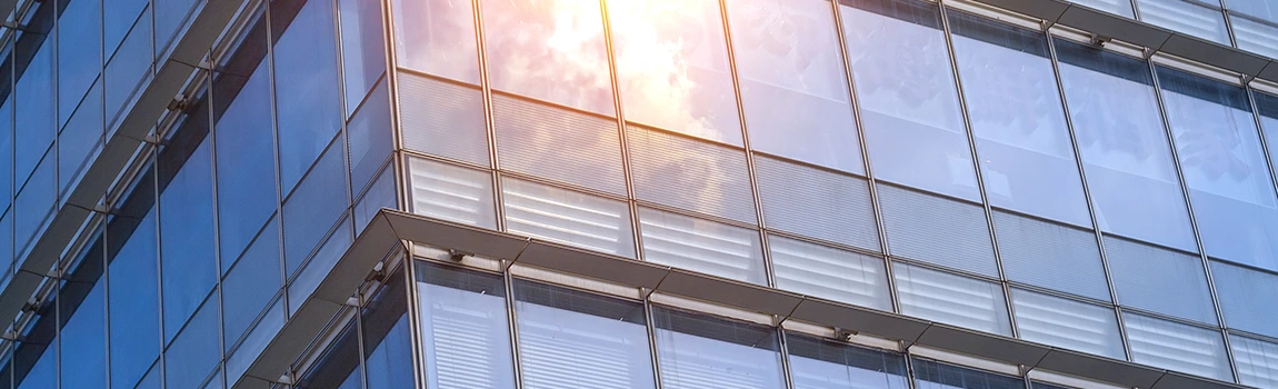 UV-Resistant Glass Experts in West Little River, FL